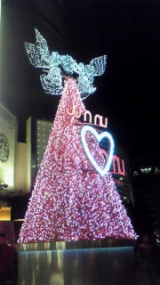 �����ď��̎q������