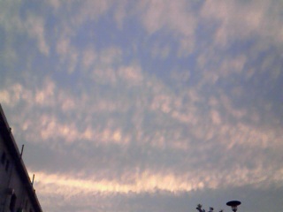 ���Ȃ��Ɠ���������邱�Ƃ͏o���Ȃ�����